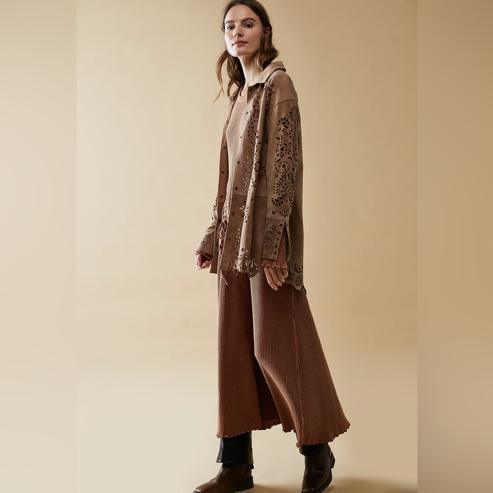 New Women’s Bali Star Studded Suede Top By Free People!!🔥🔥🔥 - Picture 3 of 13